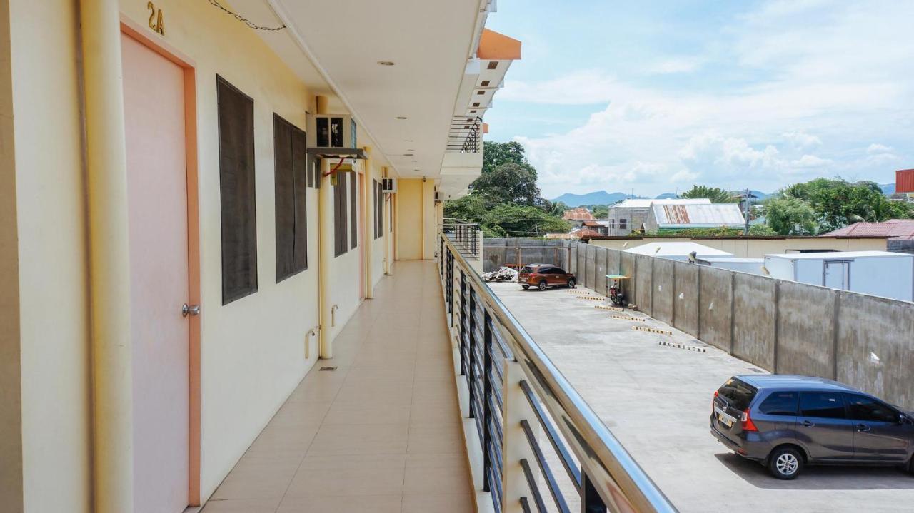 Reddoorz Plus Near Talisay Town Center Eksteriør billede