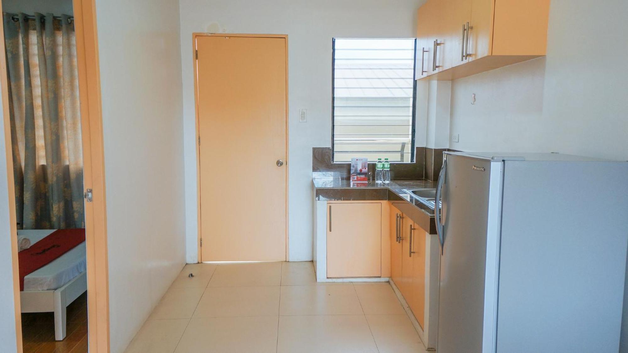 Reddoorz Plus Near Talisay Town Center Eksteriør billede