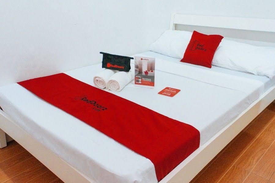 Reddoorz Plus Near Talisay Town Center Eksteriør billede