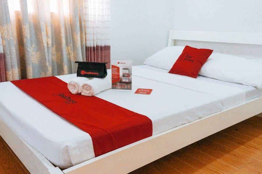 Reddoorz Plus Near Talisay Town Center Eksteriør billede